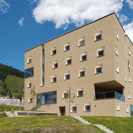 Scuol Youth Hostel Luaran gambar