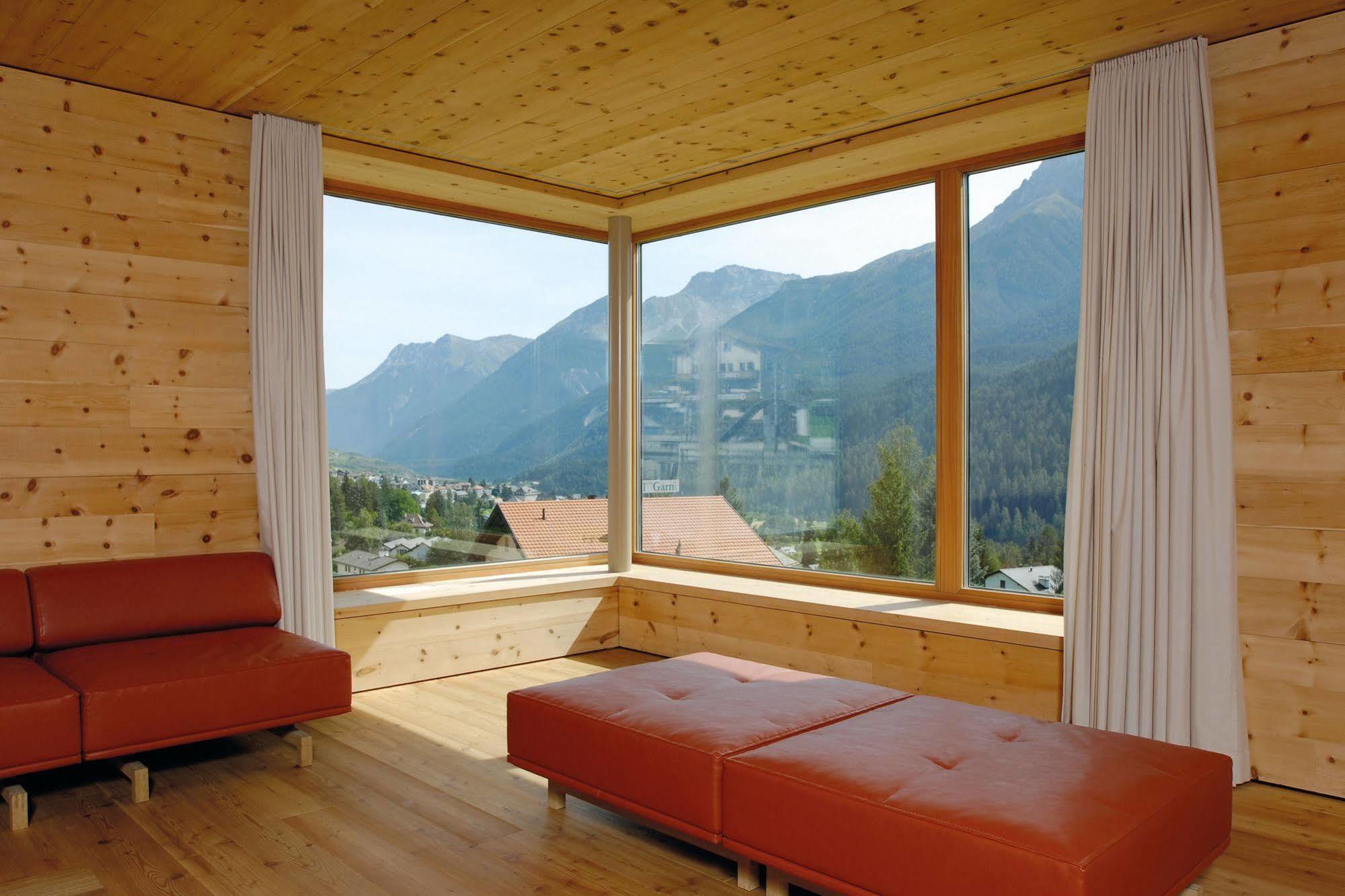 Scuol Youth Hostel Luaran gambar